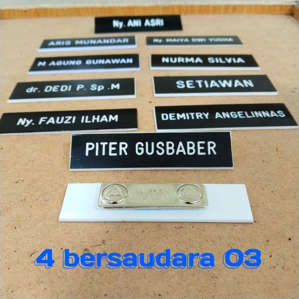 

nametag/nama dada ready stok bahan akrilik