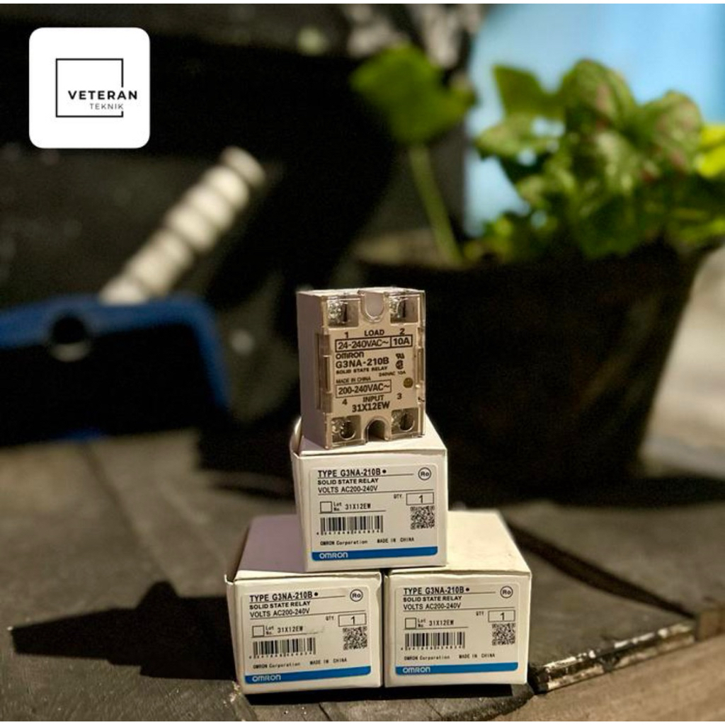 OMRON G3NA-210B Solid State Relay