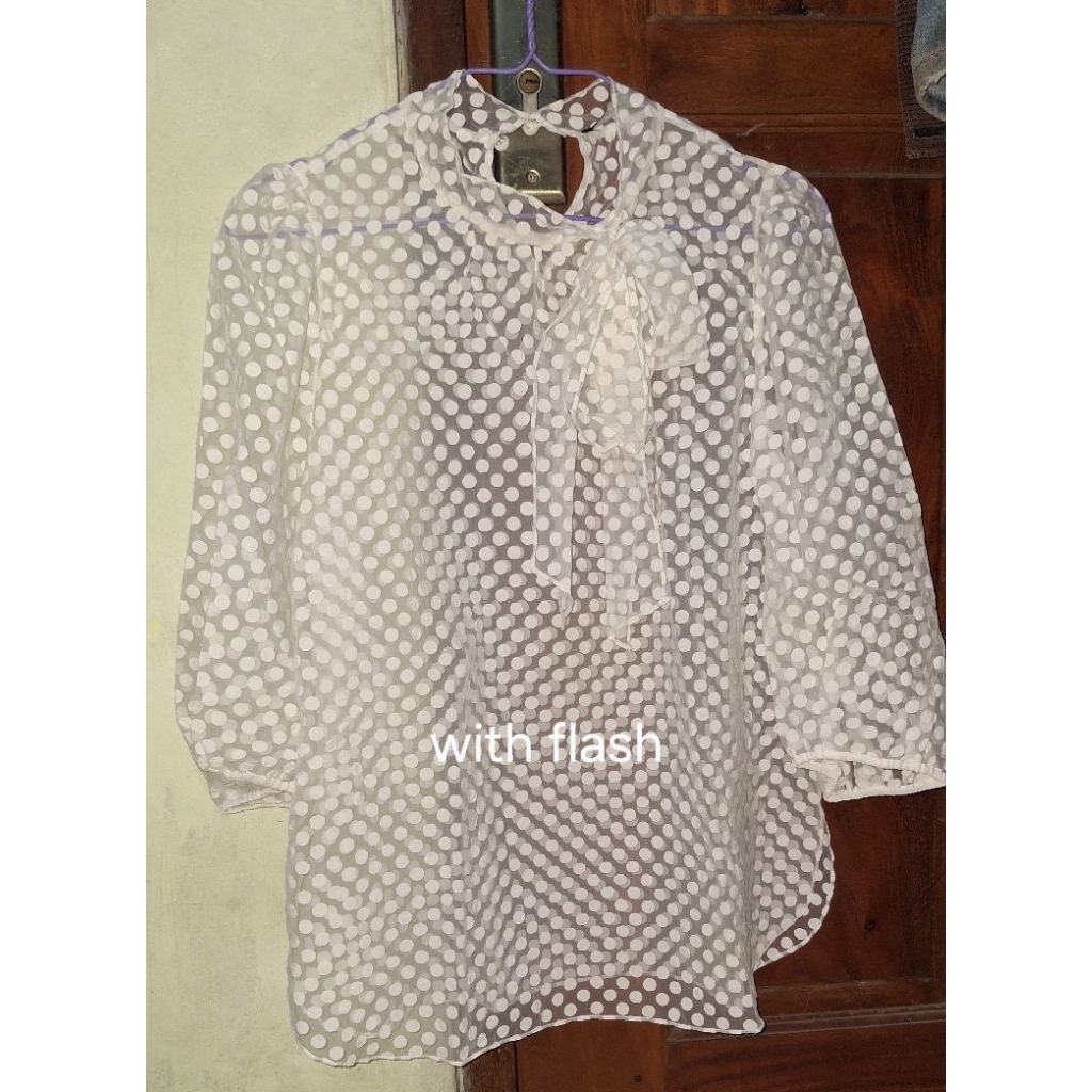 [Preloved] Blouse kemeja kerja/ kantor putih transparan | blouse polkadot transparan |  jill stuart 
