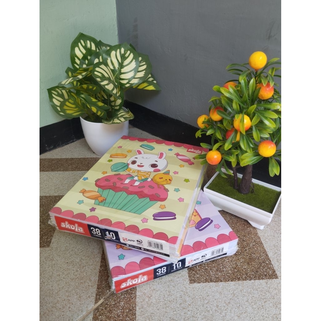 

buku tulis merk SKOLA BY SIDU