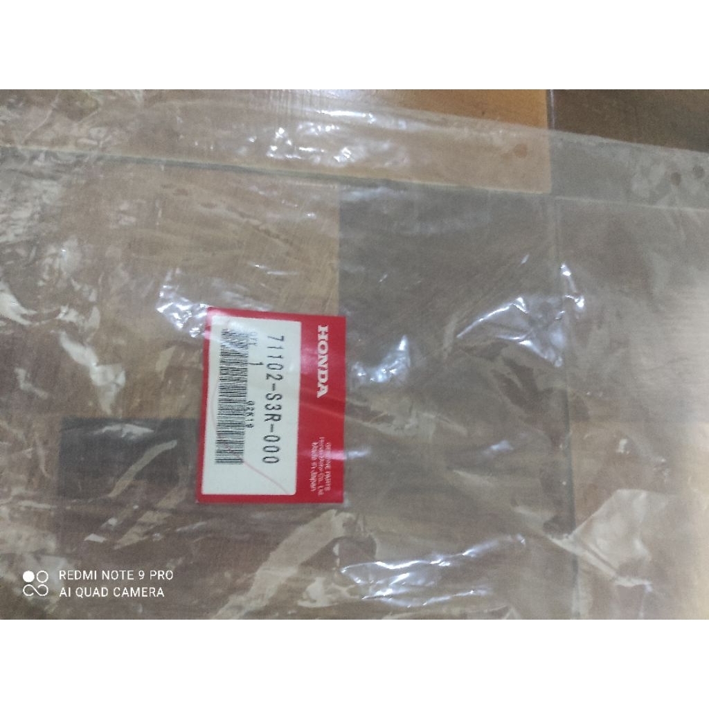 Moulding Bumper depan kanan odyssey 2000-2003