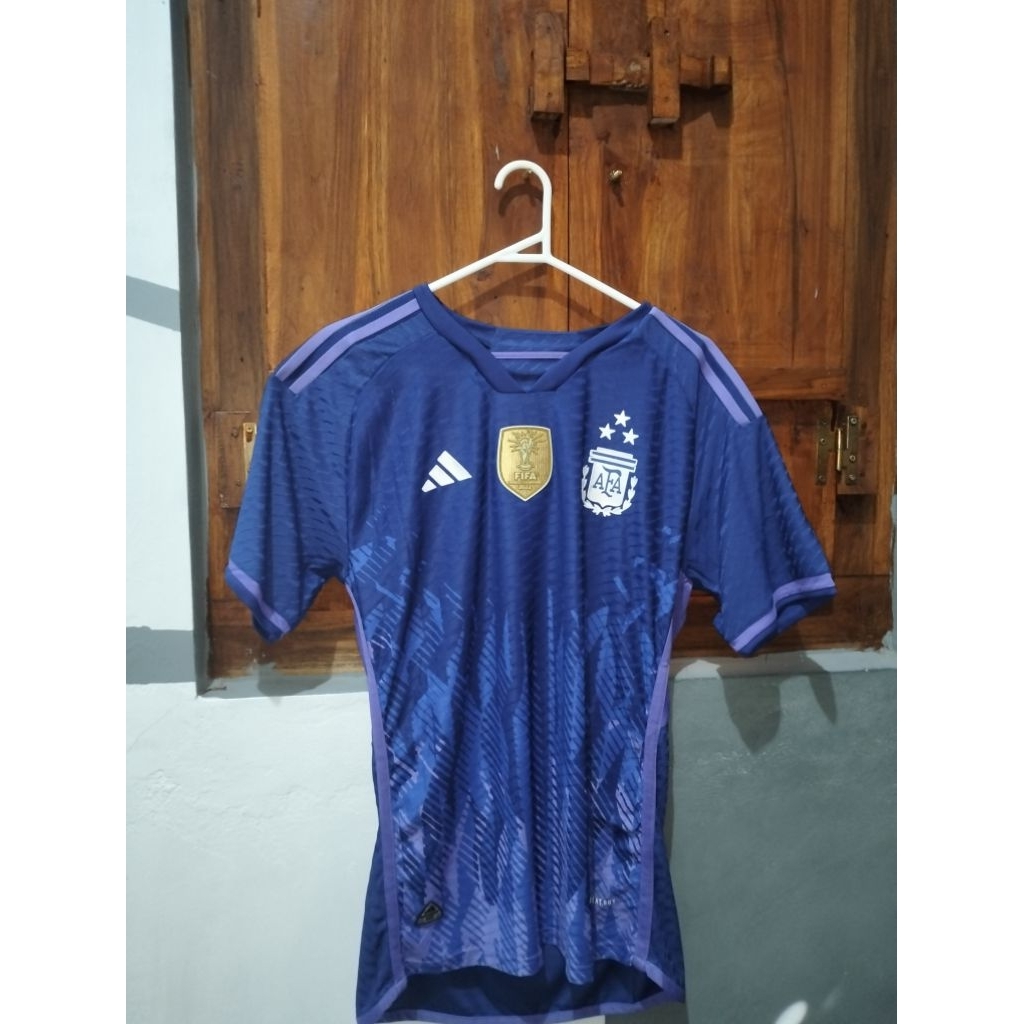 Player issue Argentina away 2022 patch Wc 2022