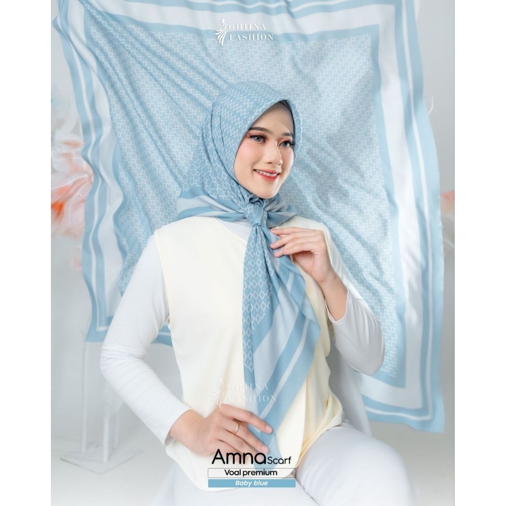 AMNA SCARF BY GHIINA FASHION