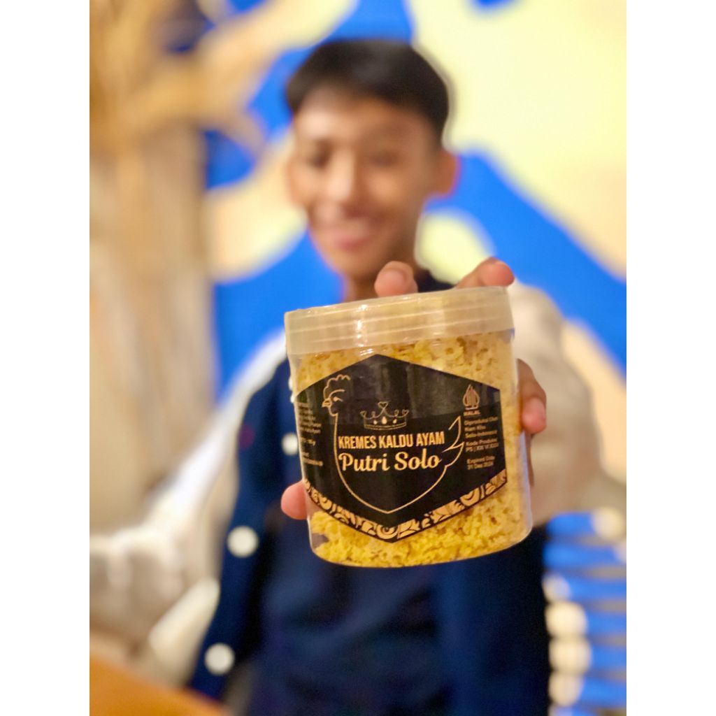 

Kremes kaldu ayam putri solo