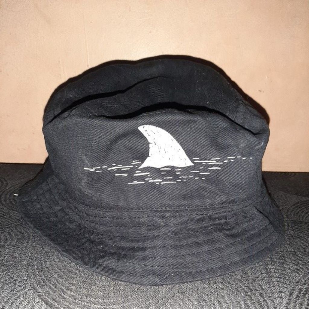 topi animous preloved