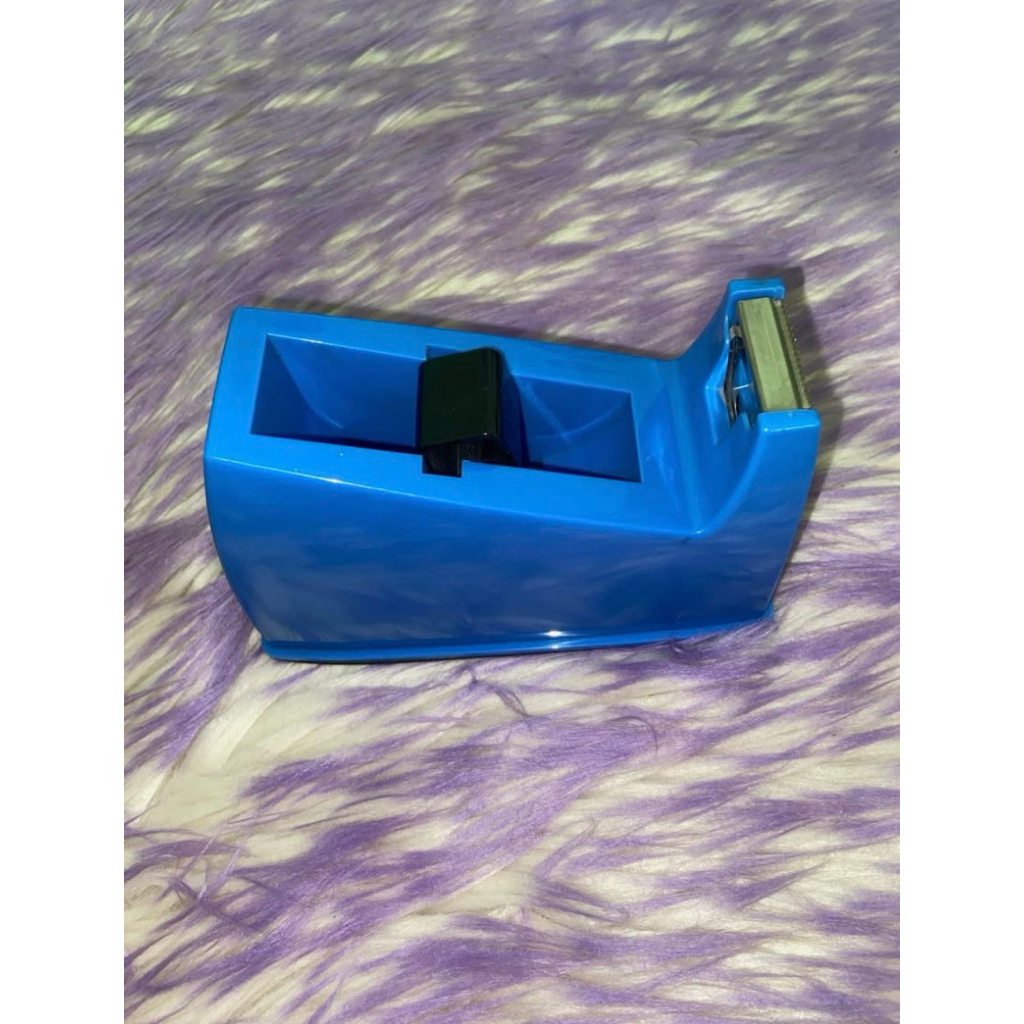 

Deli Dispenser Lakban Tape Dispenser bantalan tidak licin dan mudah digunakan satu tangan E810