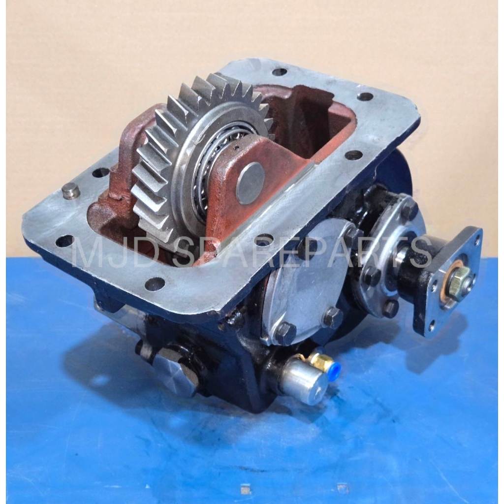 PTO Isuzu Giga 210 MZW6P