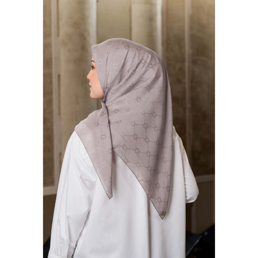 monogram klamby NEW