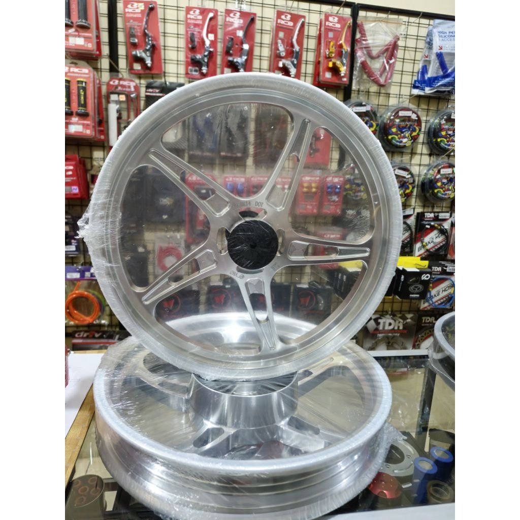 Velk VND Bintang Laut Vario 125 / Vario150 160/185 - Ring 14