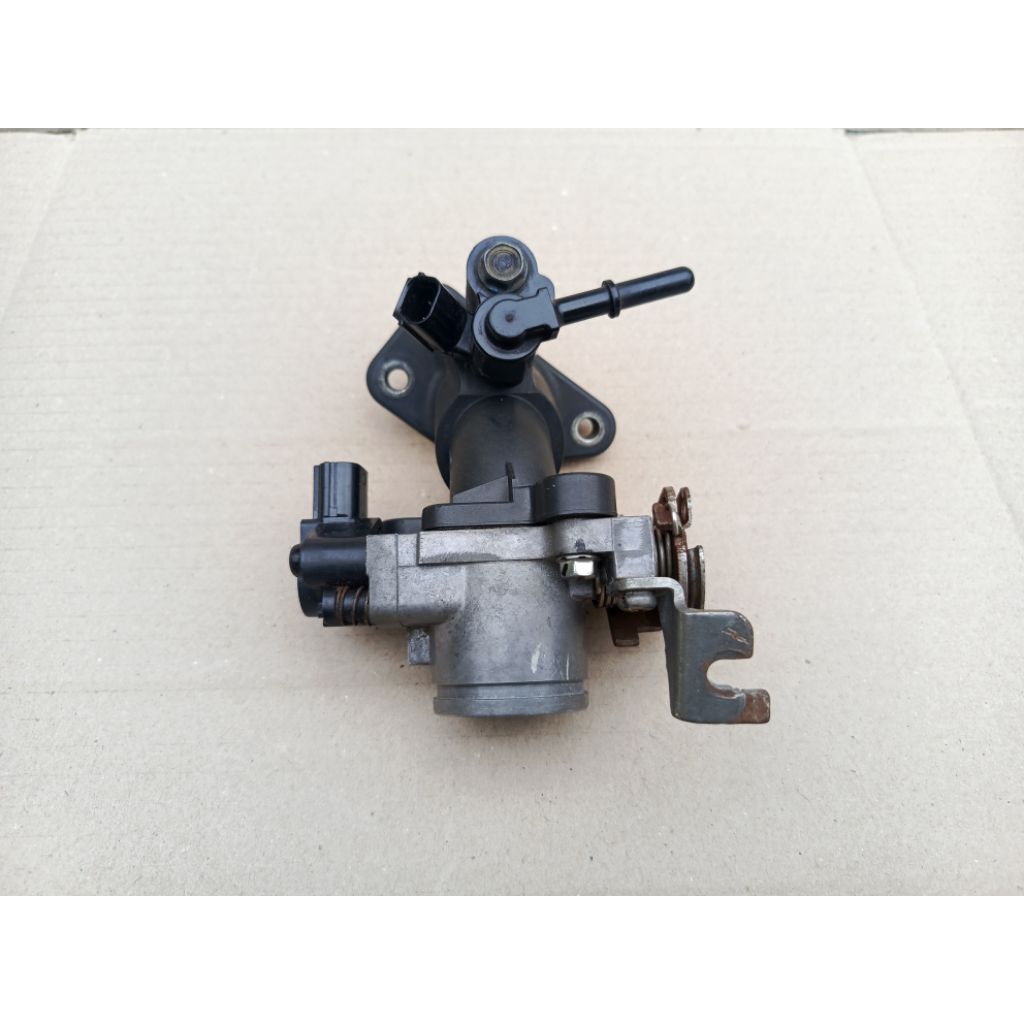 TB / Trotole trotol body honda supra x 125 fi HELM IN kode KYZ original ( seken )