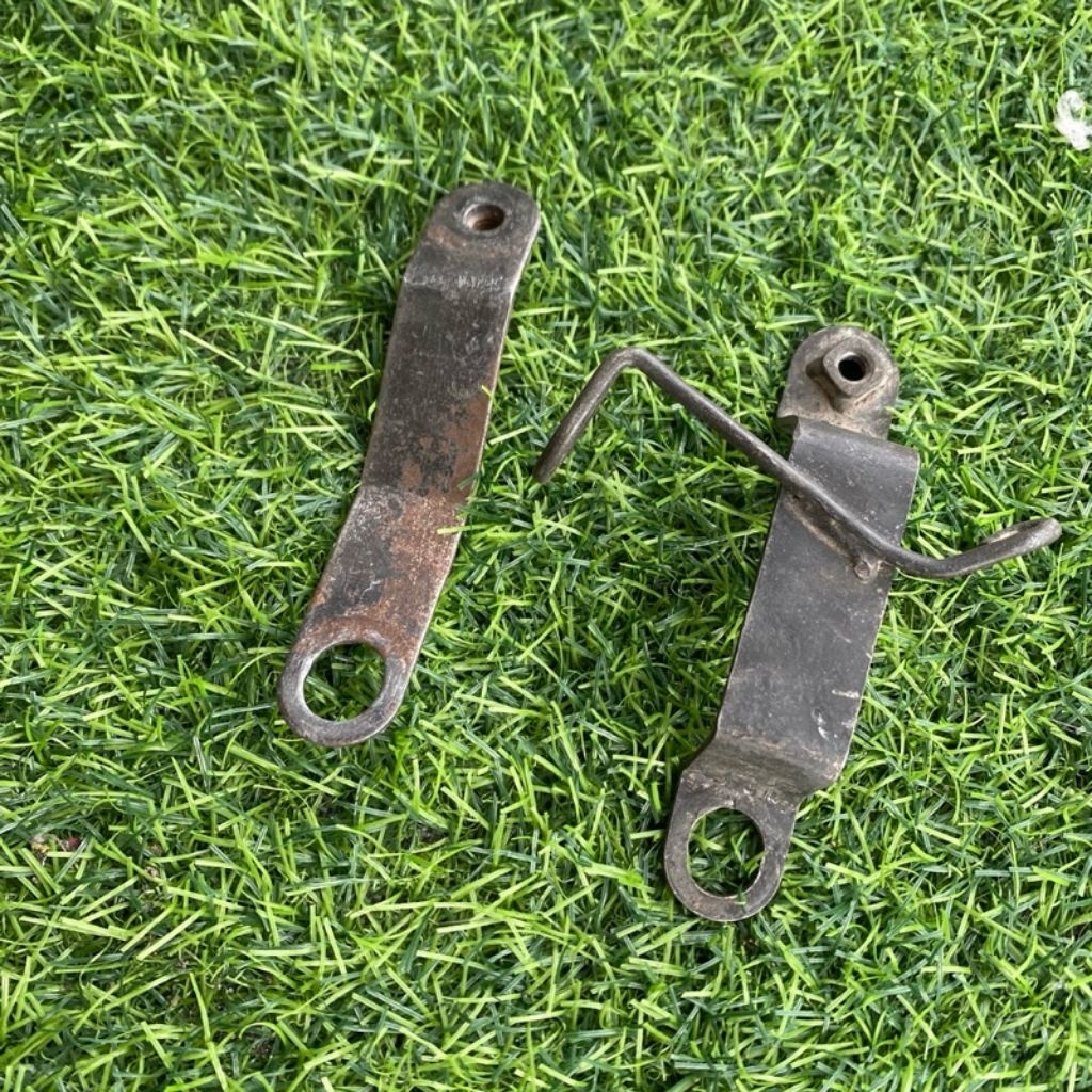 Breket Sayap Dudukan Sayap Yamaha Vega R New Original