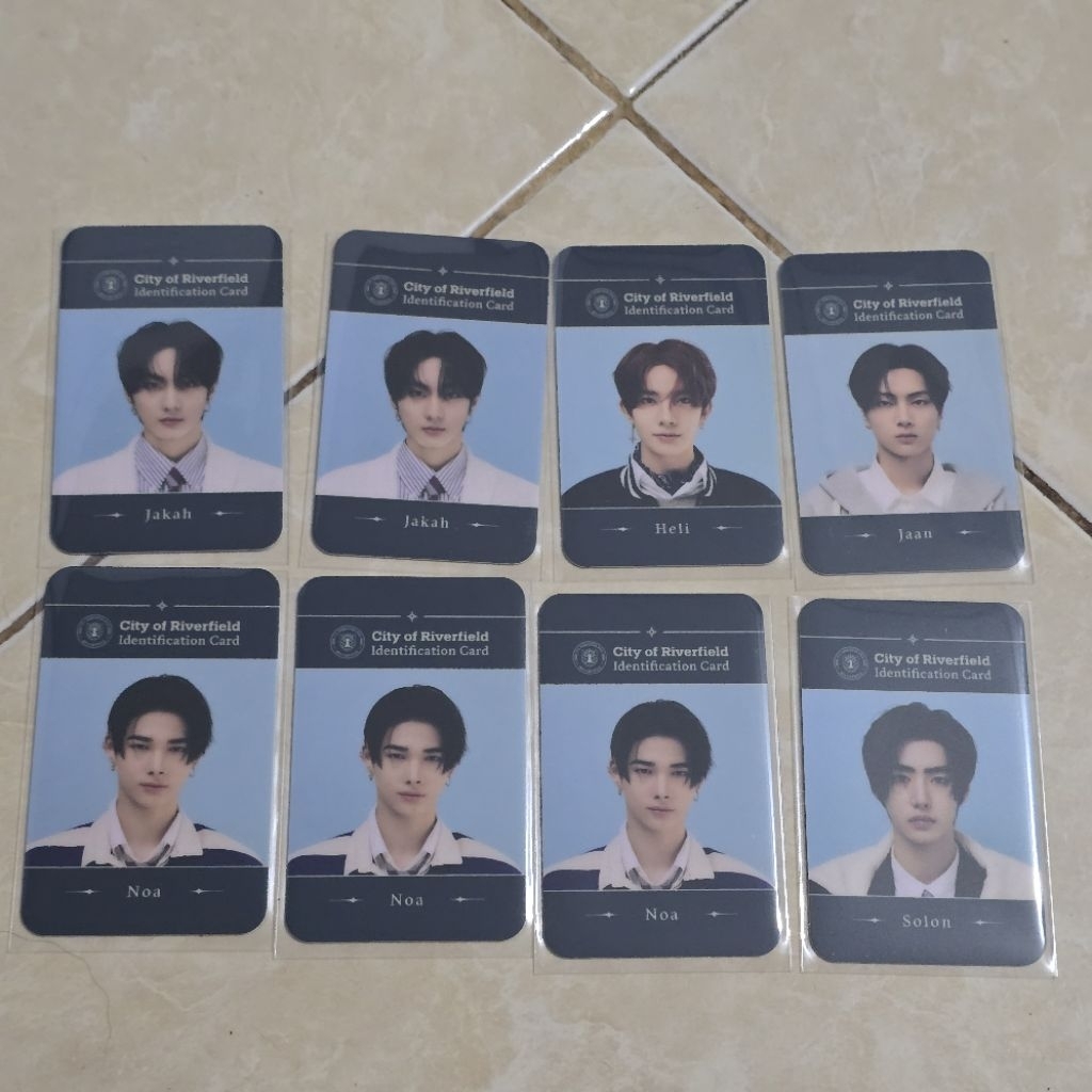

EHYPEN DARK MOON SPECIAL DECELIS ID CARD CITY OF RIVERFIELD