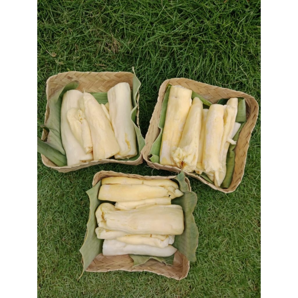 

Tape Singkong Atau Peuyeum Singkong Manis legit Pulen 1kg Makanan Tradisional asli Bandung