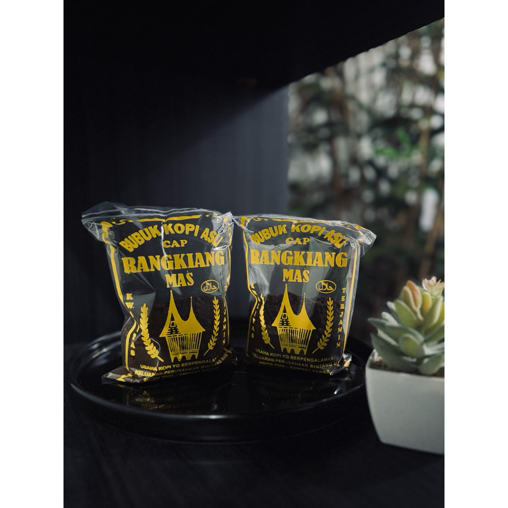 

Bubuk Kopi Rangkiang Mas
