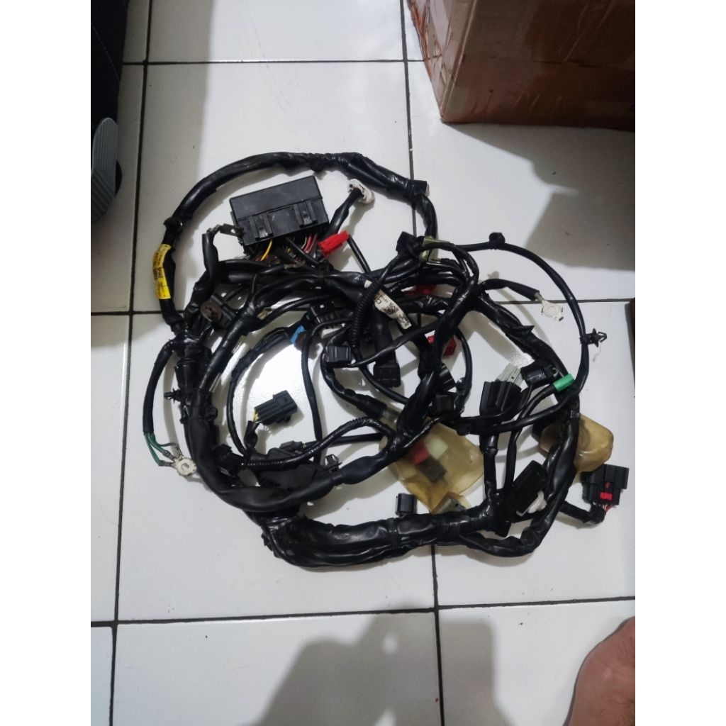 Kabel body PCX 160 abs copotan original