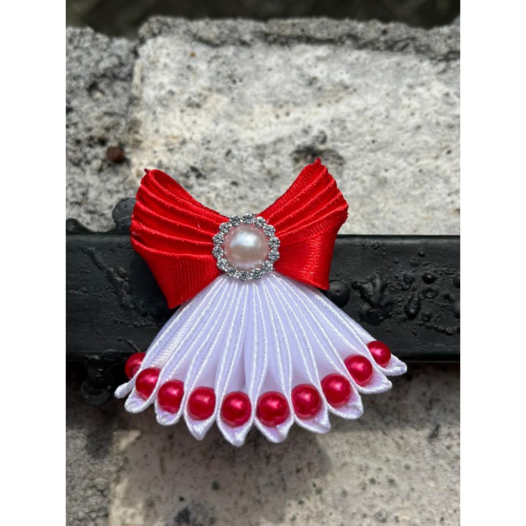 Bross Merah Putih Gaun/ Sayap Nusantara
