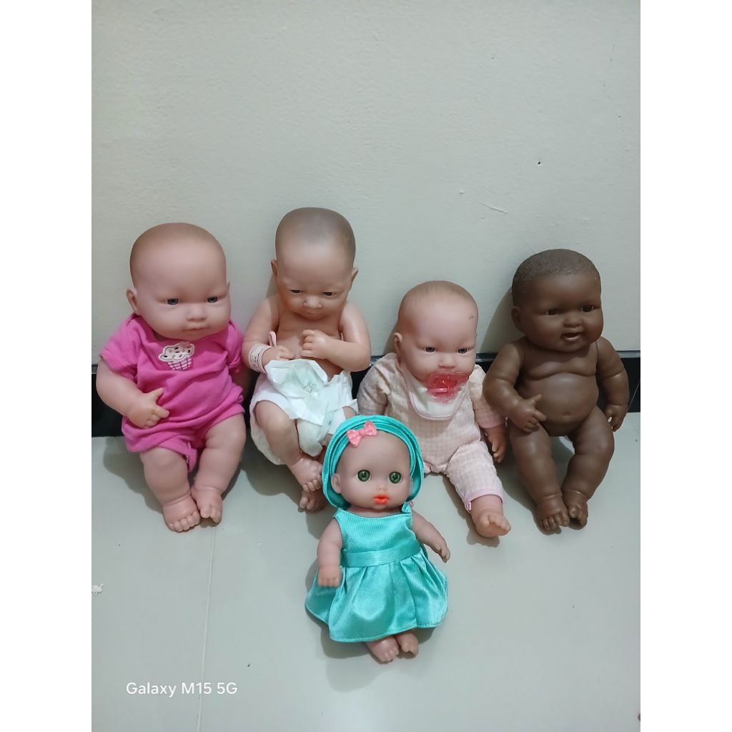 Preloved doll berenguer take all