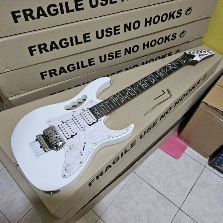 Gitar ibanez jem flower updown terbaru