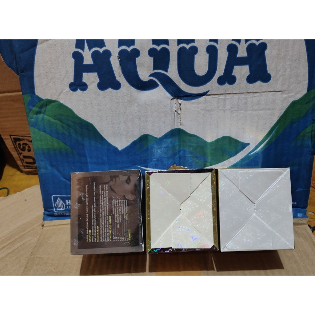 

kardus bekas aqua huem
