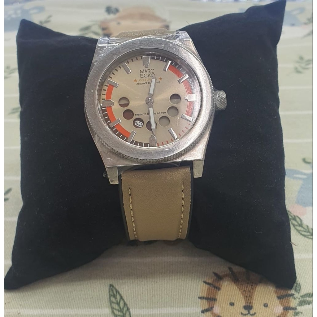 Marc Ecko original like new