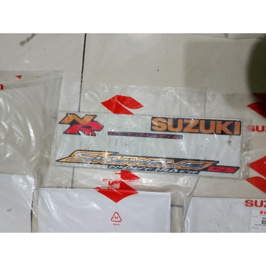 STRIPING SKYWAVE NR ORIGINAL LOSTPACK