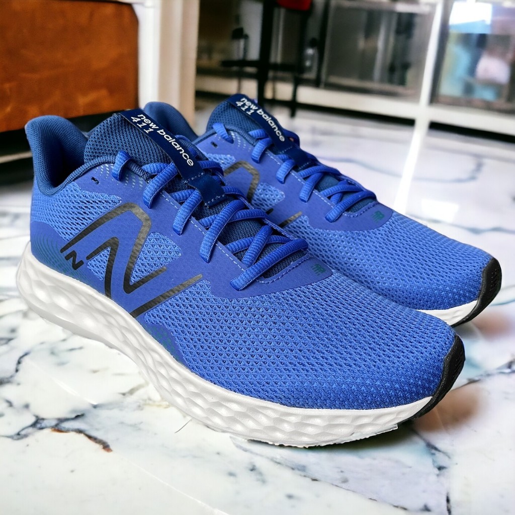 NB M411 V2 Sepatu Running Pria