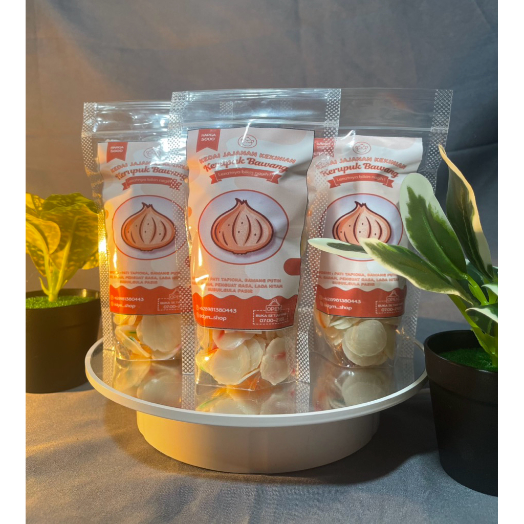 

Kerupuk bawang mentah 100gr gurih