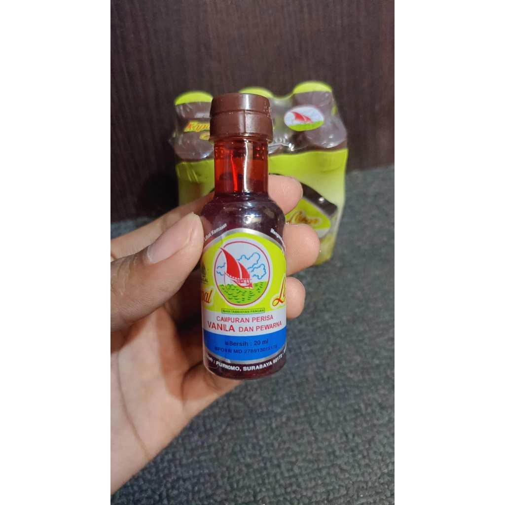 

Essence Vanila Kapal Layar 20ml – Aroma Wangi Kue & Roti 1 pack isi 6