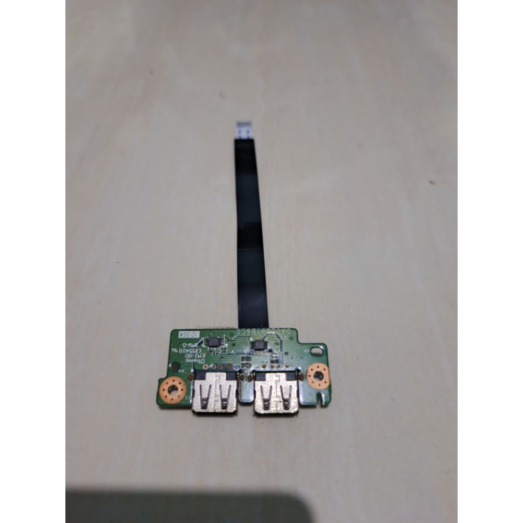 Port USB Acer aspire 4738G