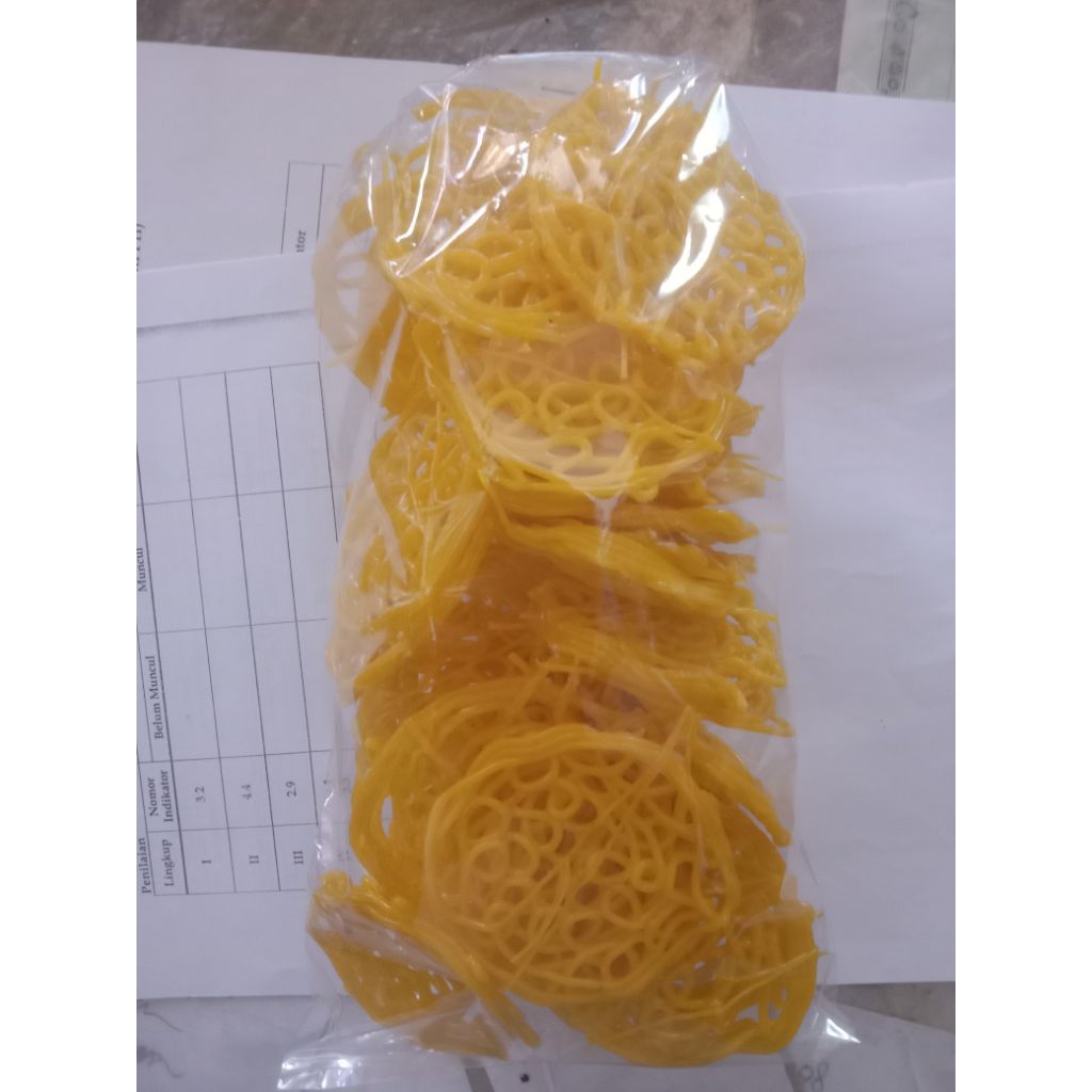 

krupuk mie ciplok asli tegal
