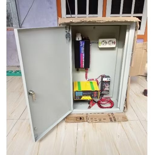 Box panel inverter PLN cas aki otomatis box PLTS modul ATS otomatis