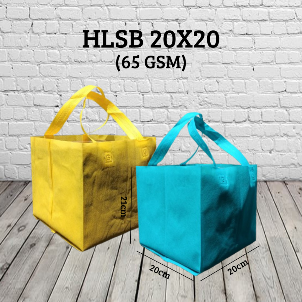 

Tas Spunbond Goodieba Kotak nasi 20 x 20 tas hajatan lipat samping nasi kotak murah ( isi 12pcs )
