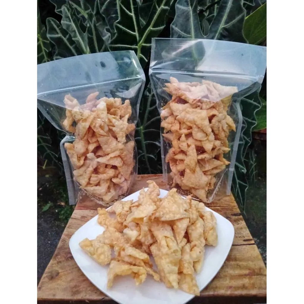 

CUMI-CUMI KERIPIK BAWANG KERIPIK PANGSIT RENYAH