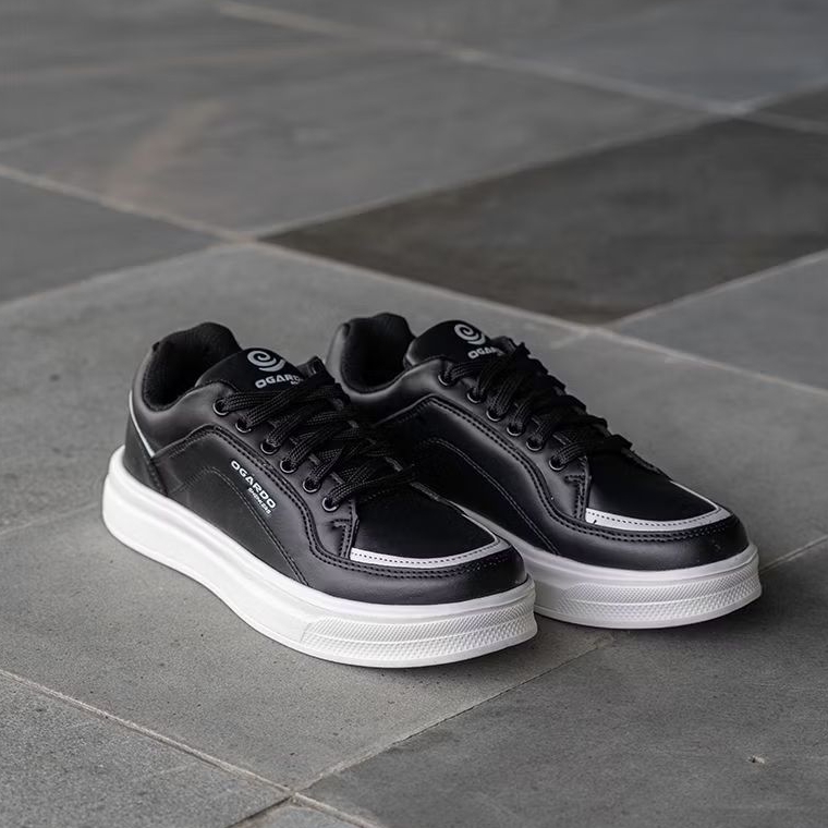 Sepatu Pria Ogardo LAKERS