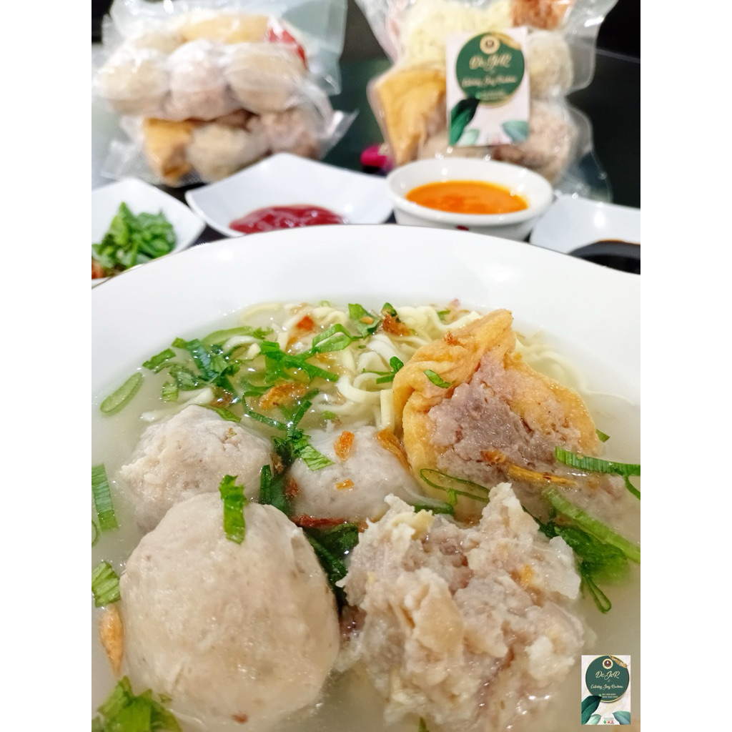 

BAKSO DOUBLE + TAHU BAKSO