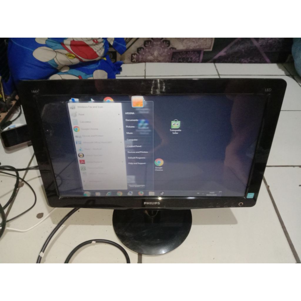monitor Philips 16 inch bagus