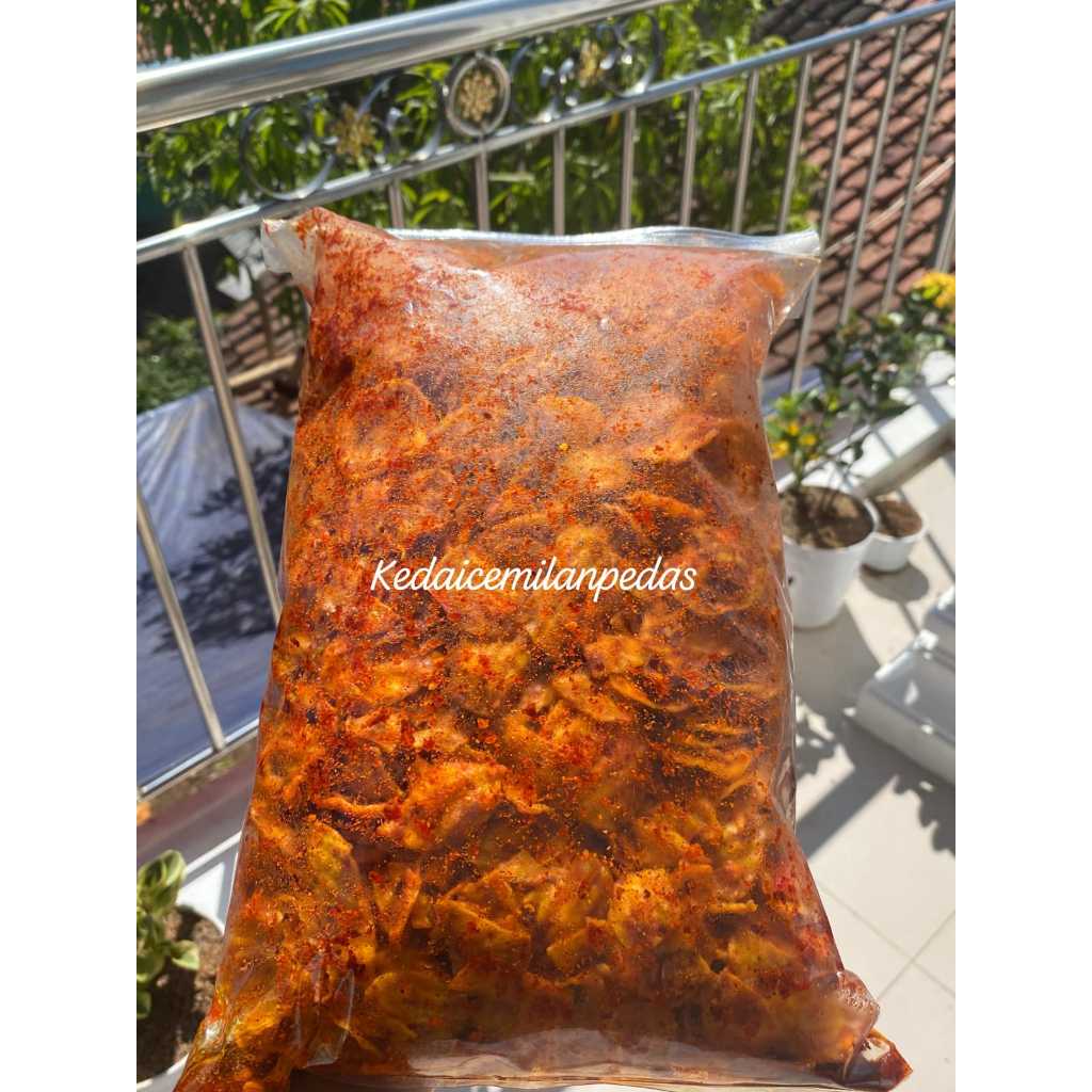 

seblak kerupuk poco poco pedas daun jeruk 1kg