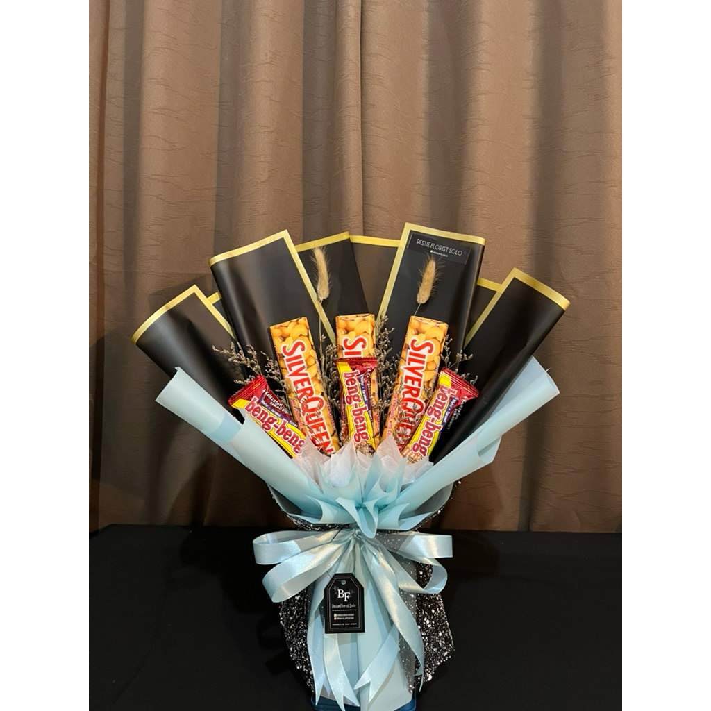 

Buket Coklat Silverqueen premium