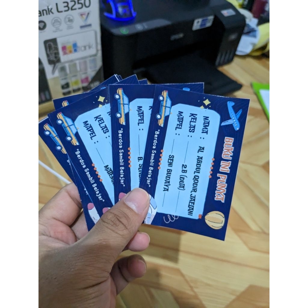 

label buku nama custom