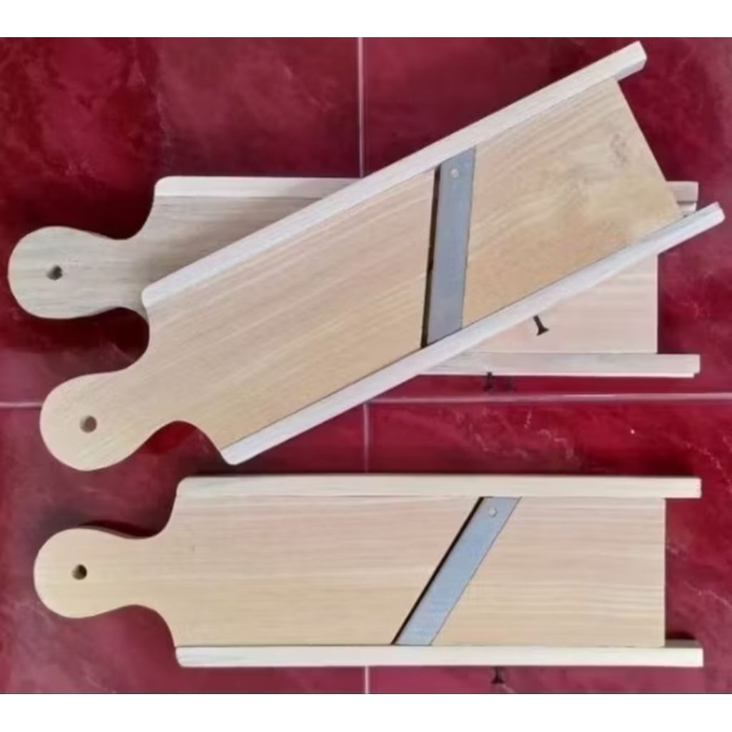 parutan keripik singkong / parutan keripik singkong pisau bisa di asah