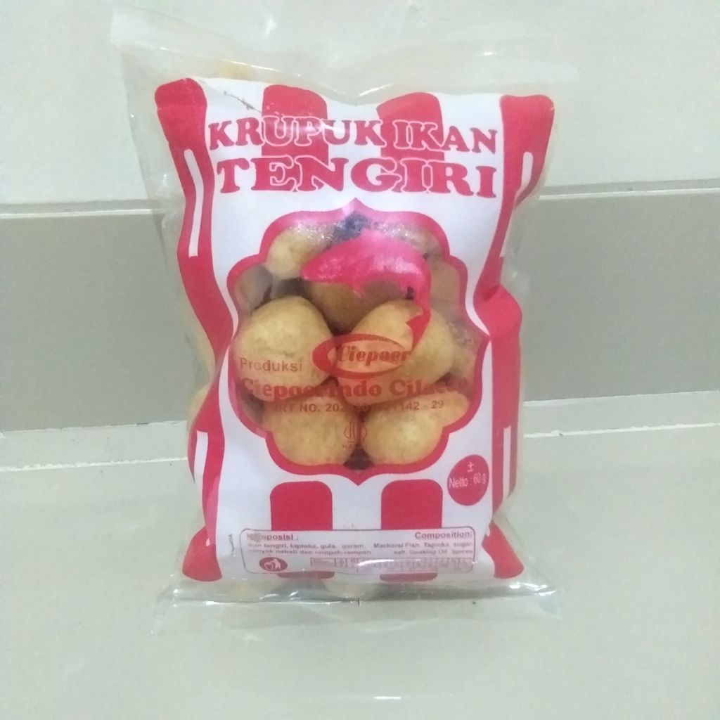 

Krupuk Ikan tengiri khas Cilacap.kemasan 60g.