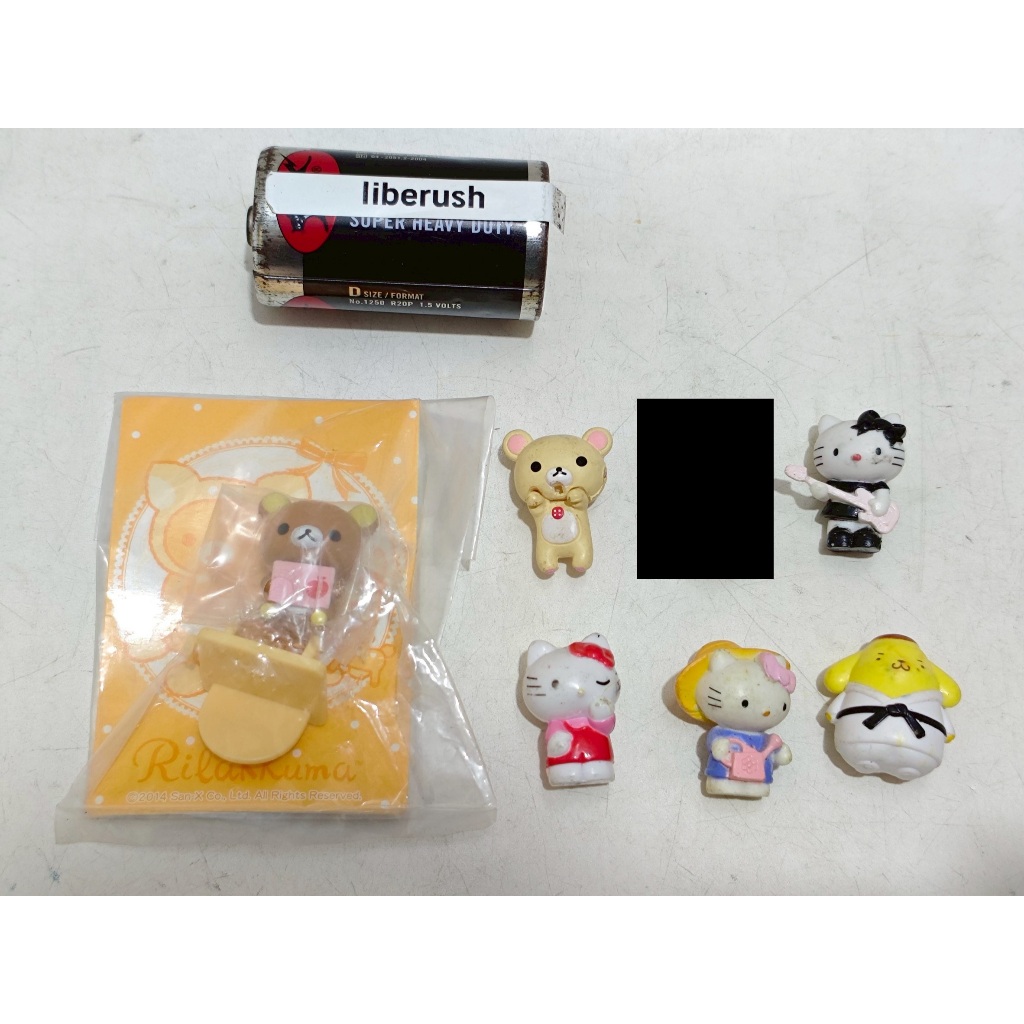 Set sanrio rilakkuma puttito , hello kitty pompompurin mini town figure playset