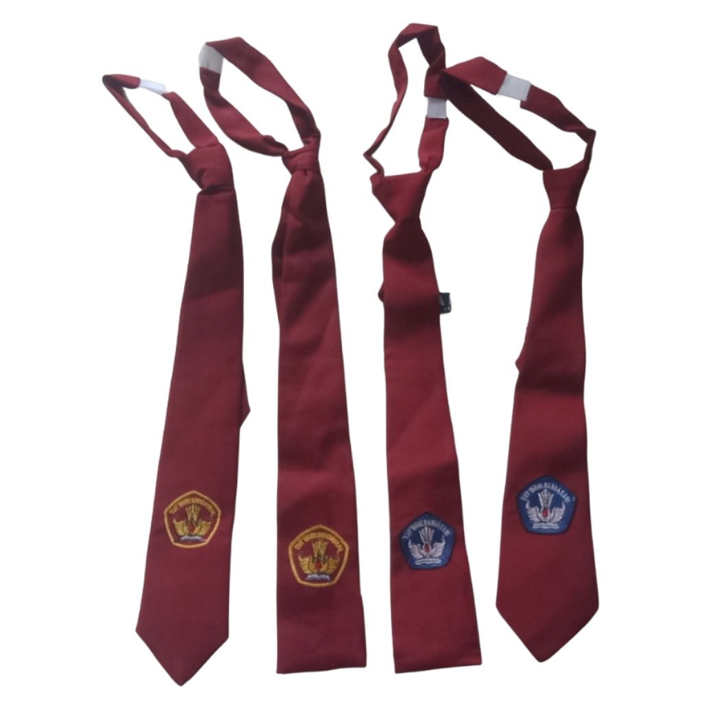 Dasi SD bordir panjang