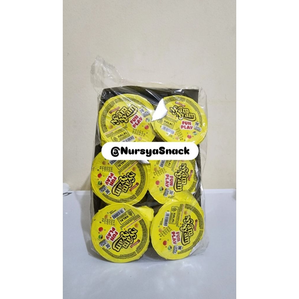 

Nyam Nyam FUN PLAY Chocolate 12 pcs X 11 gram
