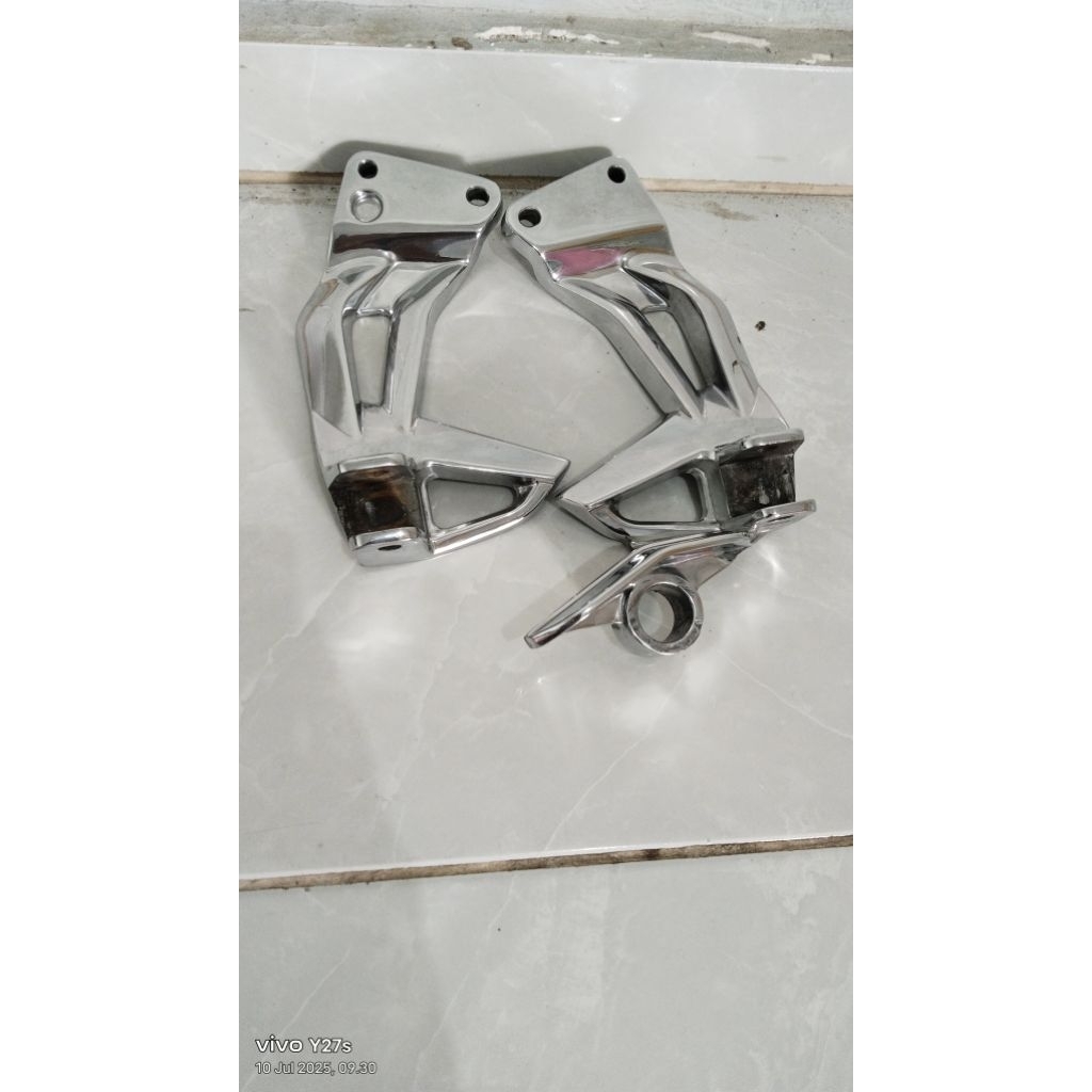 bostep/postep belakang Jupiter z original