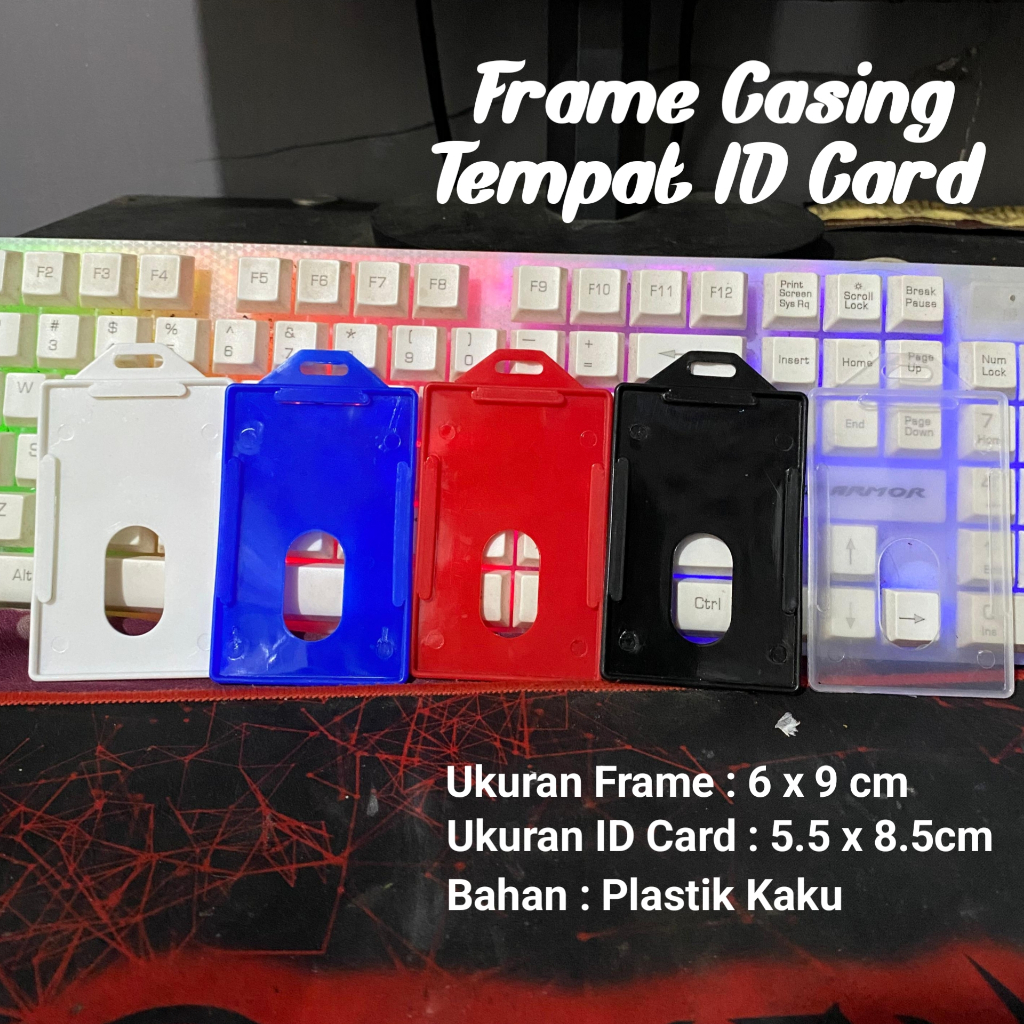 

Frame Casing Tempat ID Card Holder Plastik Mika Portrait Kaku Plastik
