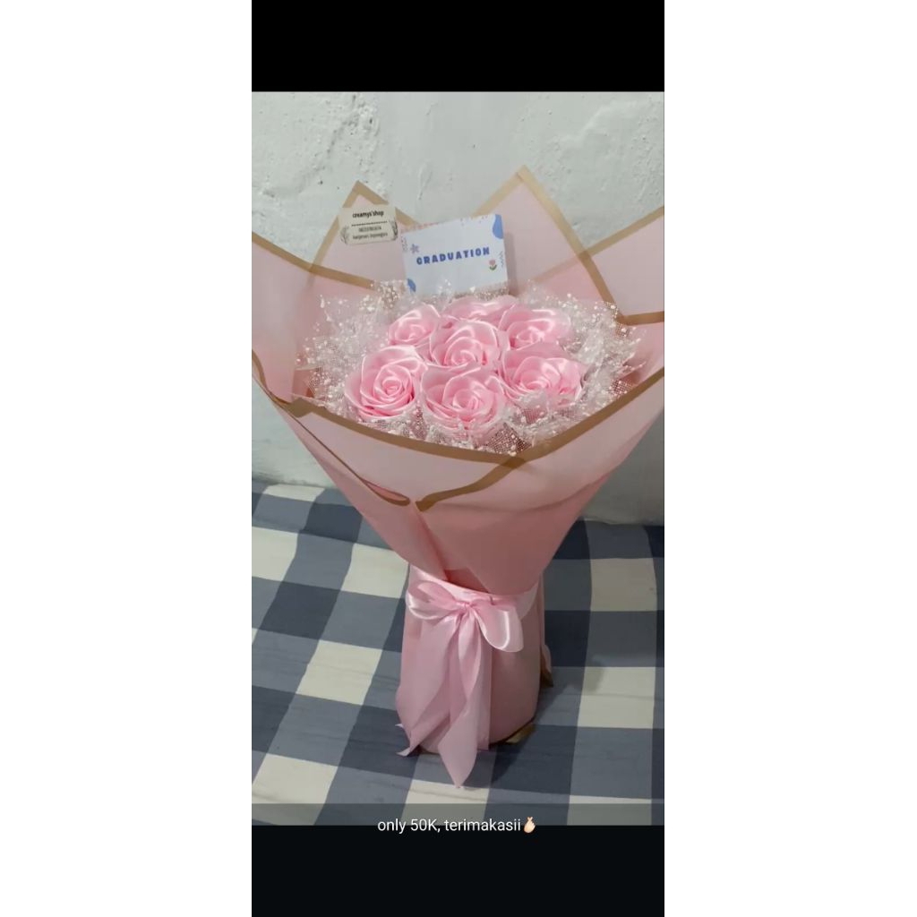 

bucket pita satin 7 tangal+tile salju