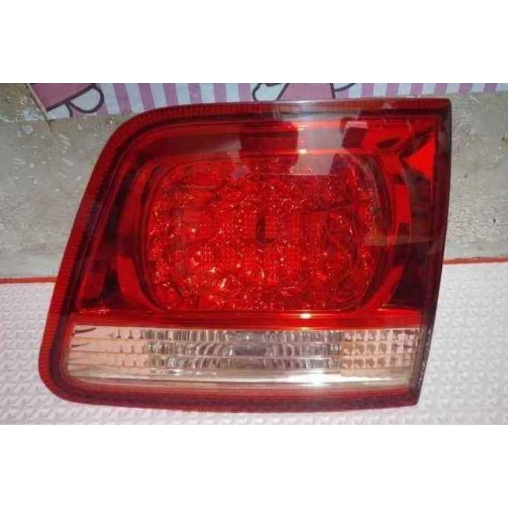 Lampu bagasi Ori Fortuner Old 2008