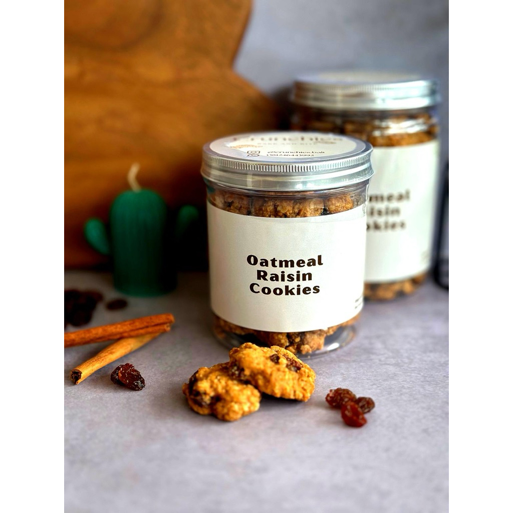 

Crunchies Oatmeal Raisin Cookies size L