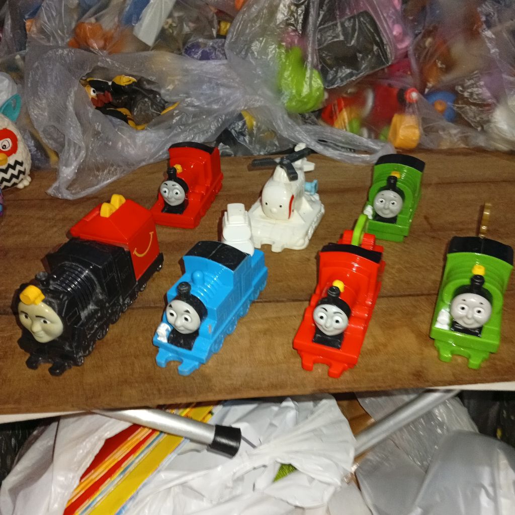 happy meal toys Thomas the train set